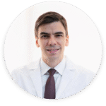 Dr. Roberto González